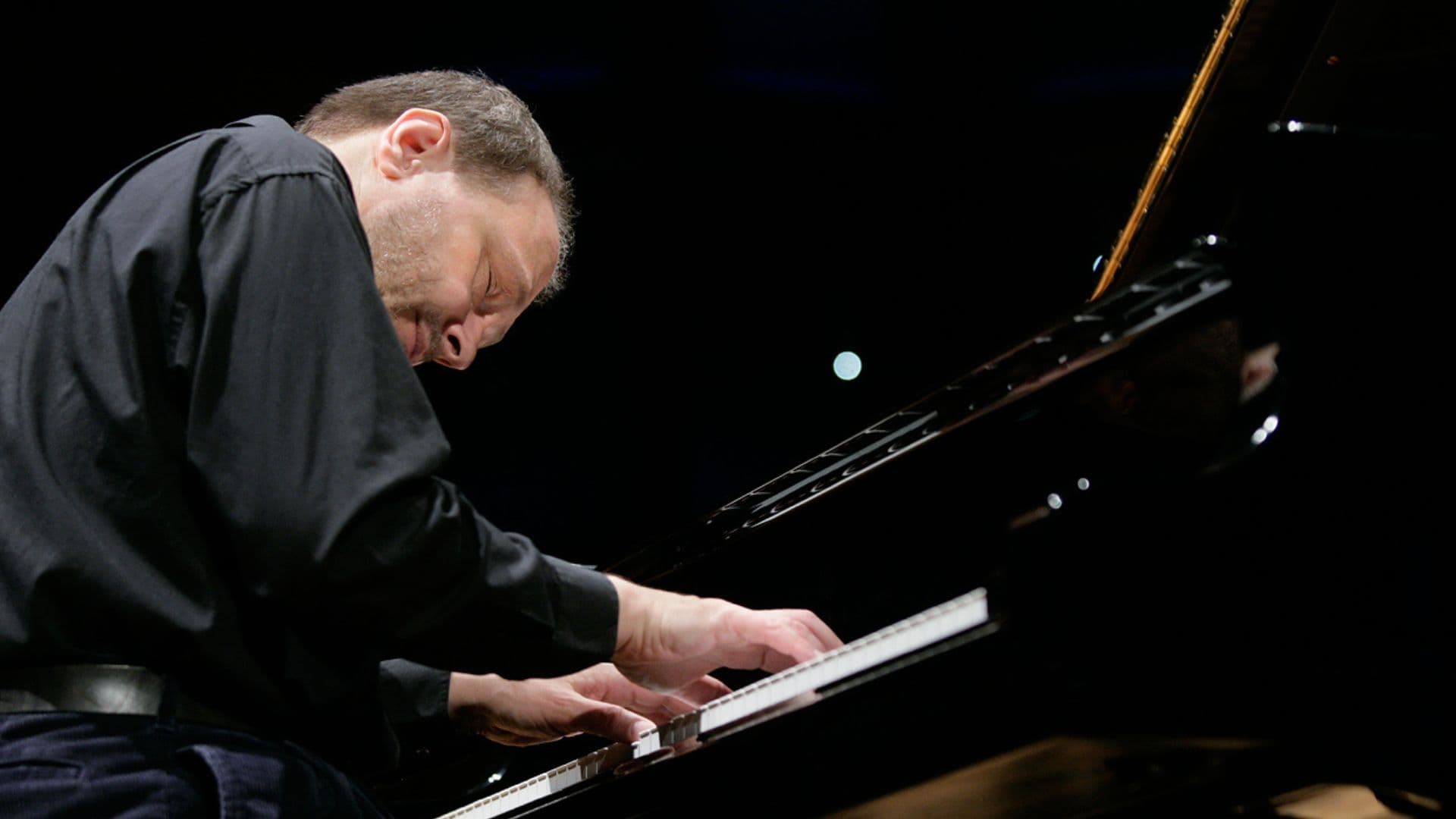 Season Special: Kluxen – Marc-André Hamelin Plays Rachmaninoff’s Piano Concerto No. 3 at University of Victoria