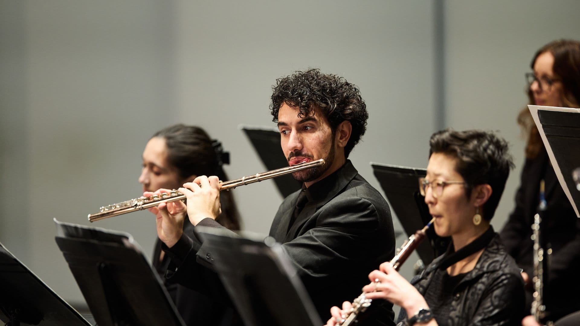 Kluxen & Sarkissian – Schubert Symphony No. 5 and Rautavaara Flute Concerto at University of Victoria