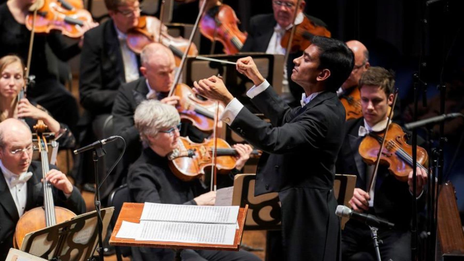 Parameswaran & Liu – Tchaikovsky Symphony No. 1 at Royal Theatre
