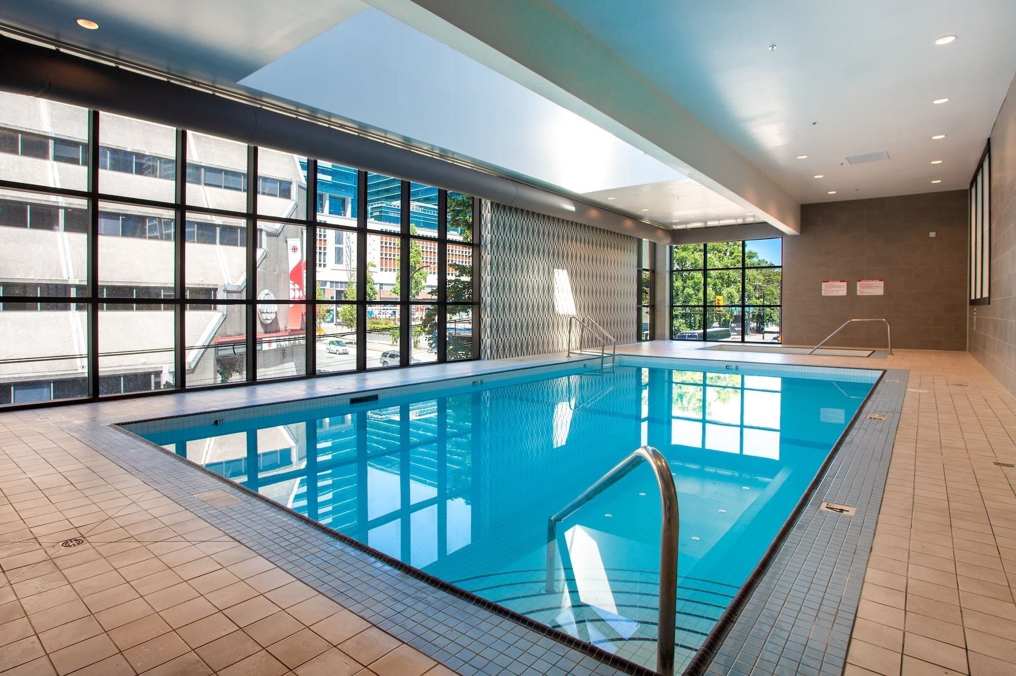 Sandman Signature Vancouver Downtown Hotel in Vancouver · Metro Vancouver