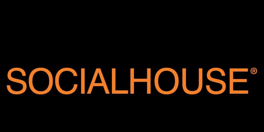Browns Socialhouse Lower Lonsdale in North Vancouver · Metro Vancouver