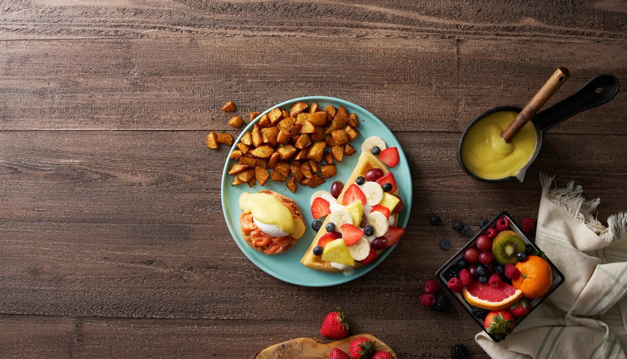 Cora Breakfast and Lunch in Coquitlam · Metro Vancouver