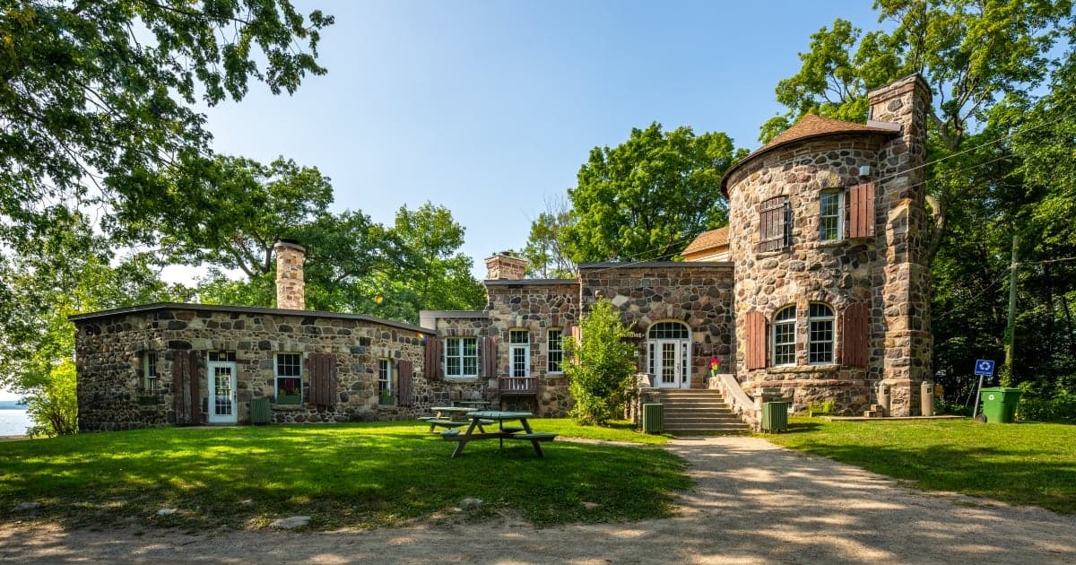Château Gohier du parc-nature du Cap-Saint-Jacques in Montréal